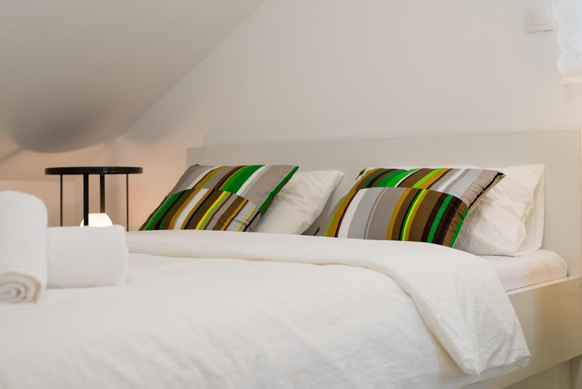 Apartments & Rooms Tiramola - Old Town トロギール 部屋 写真