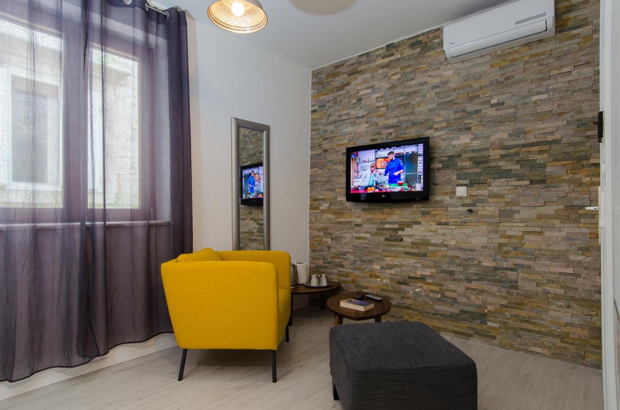 Apartments & Rooms Tiramola - Old Town トロギール 部屋 写真
