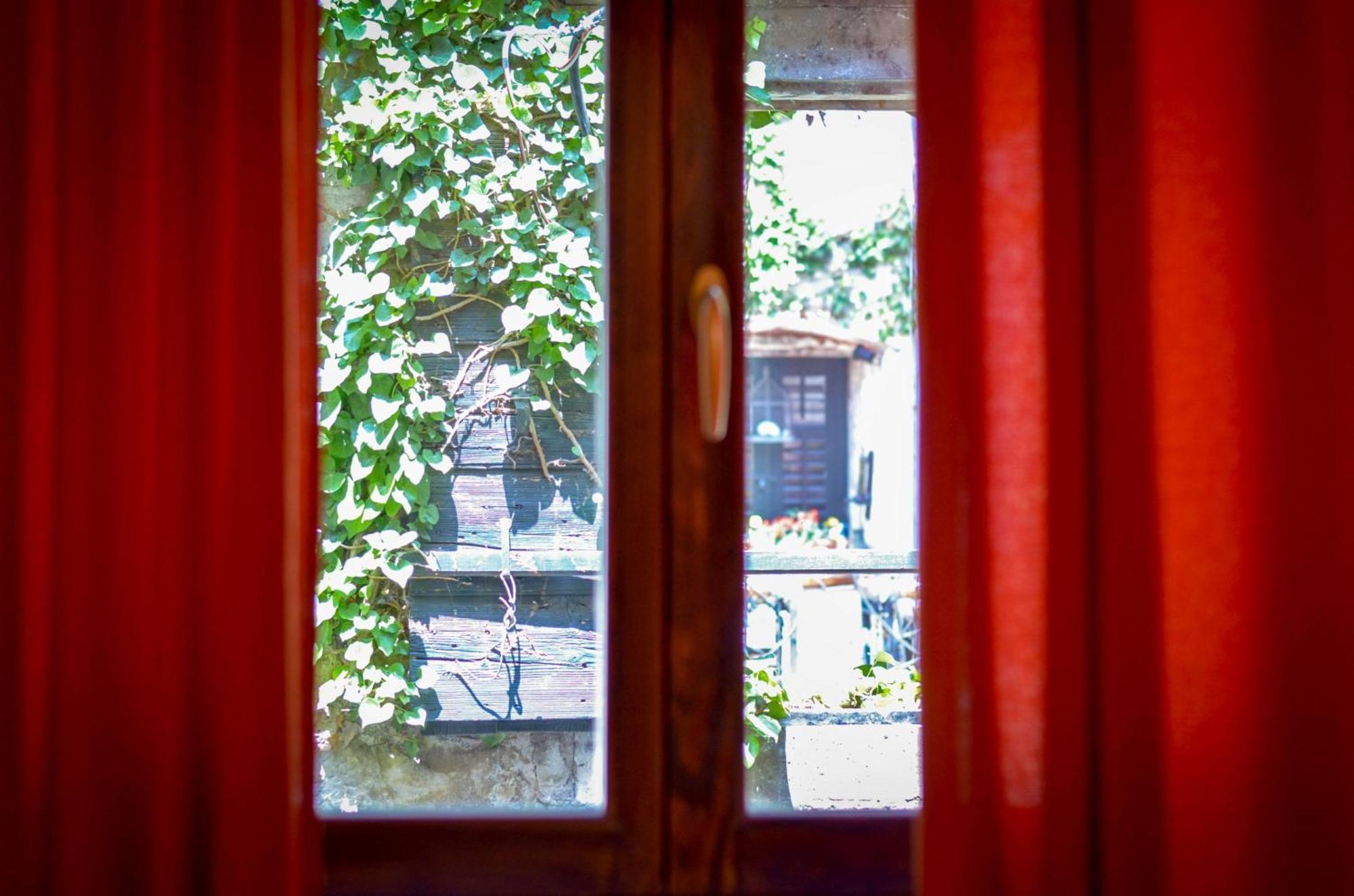 Apartments & Rooms Tiramola - Old Town トロギール 部屋 写真